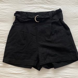 Linen cargo shorts